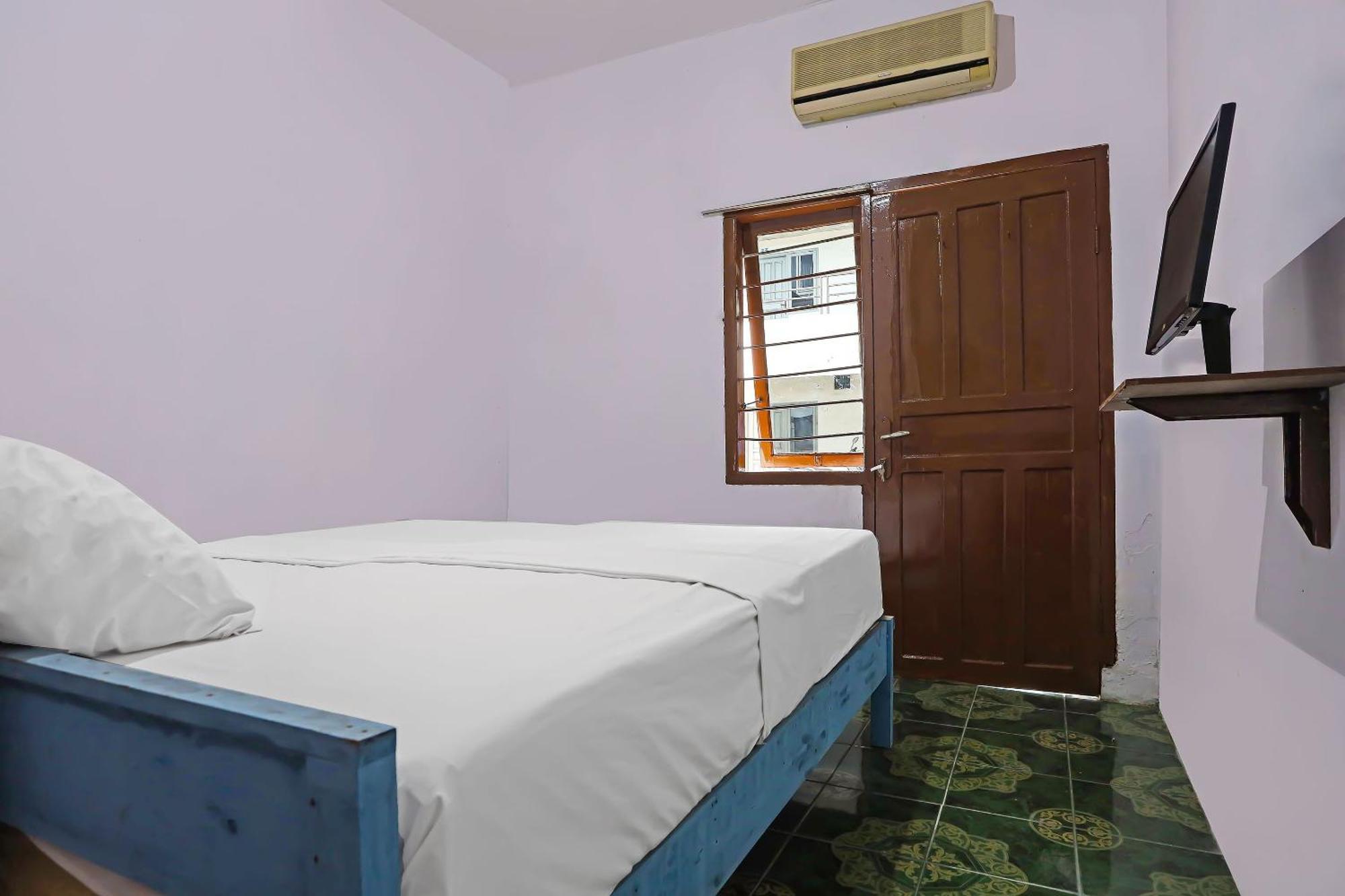 Spot On 92421 City Kost Syariah Pangkal Pinang Exterior photo