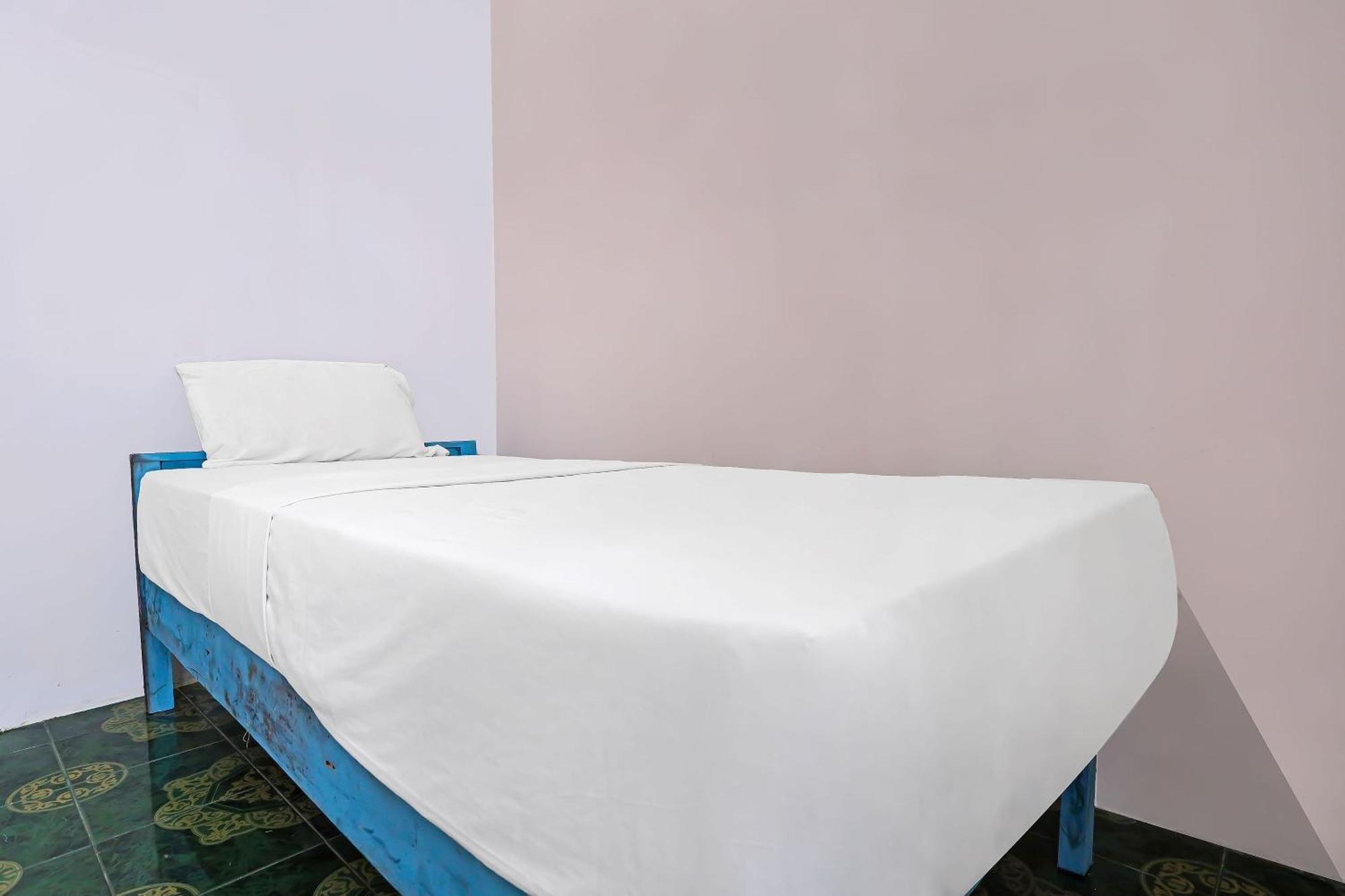 Spot On 92421 City Kost Syariah Pangkal Pinang Exterior photo