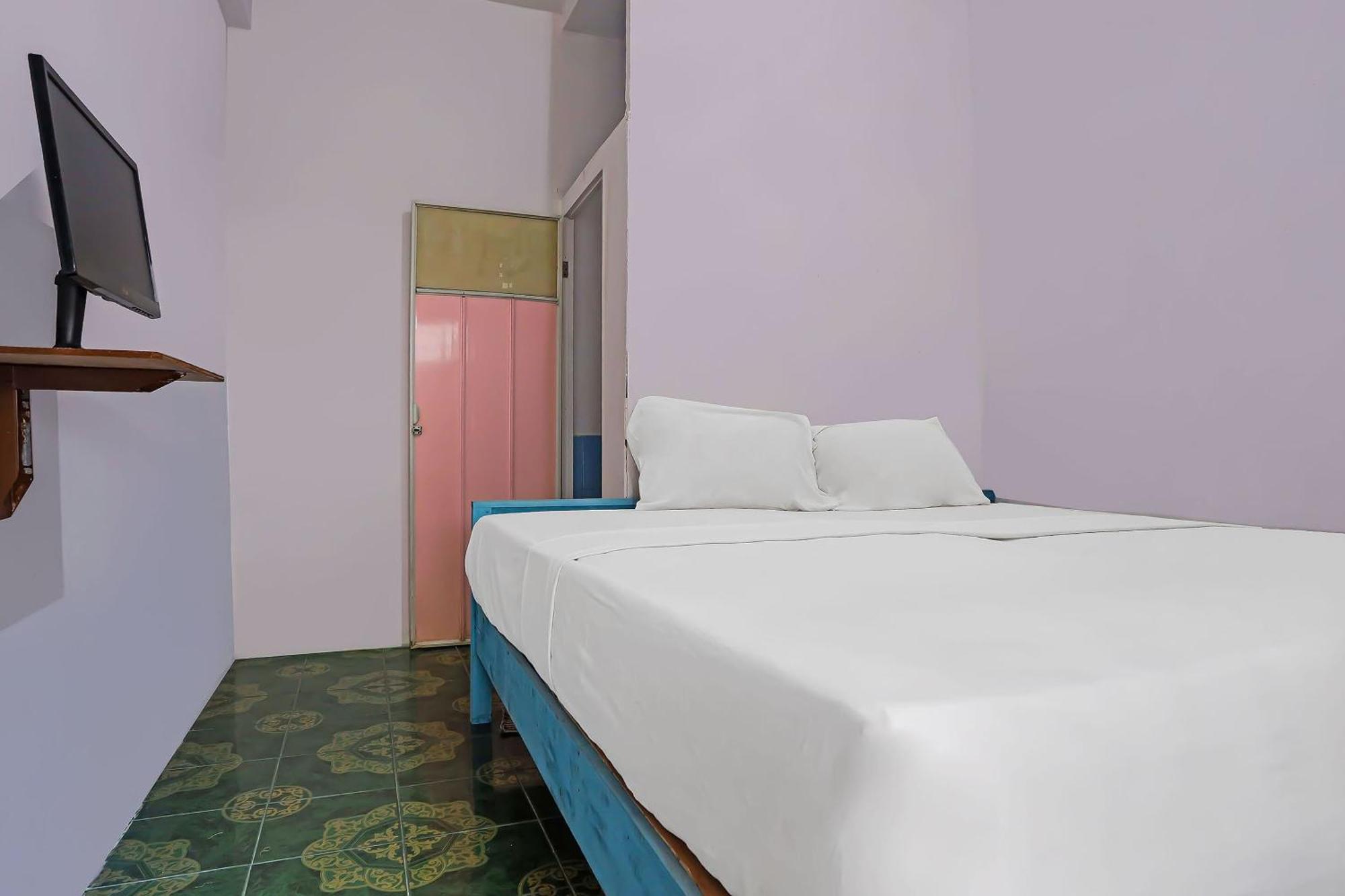 Spot On 92421 City Kost Syariah Pangkal Pinang Exterior photo