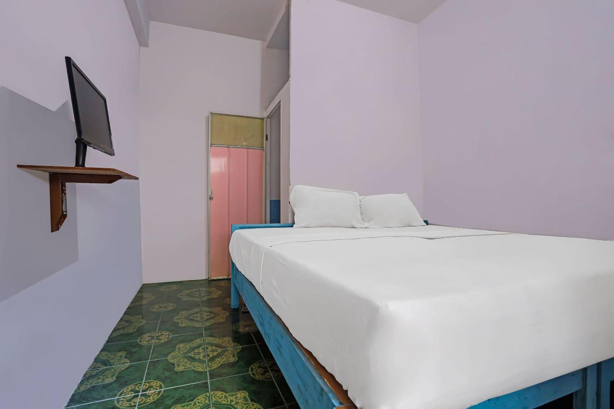 Spot On 92421 City Kost Syariah Pangkal Pinang Exterior photo